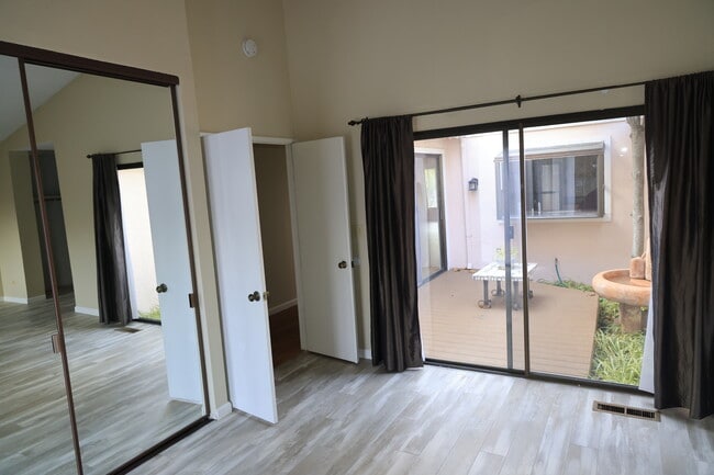 Building Photo - 1413 Cortez Ct