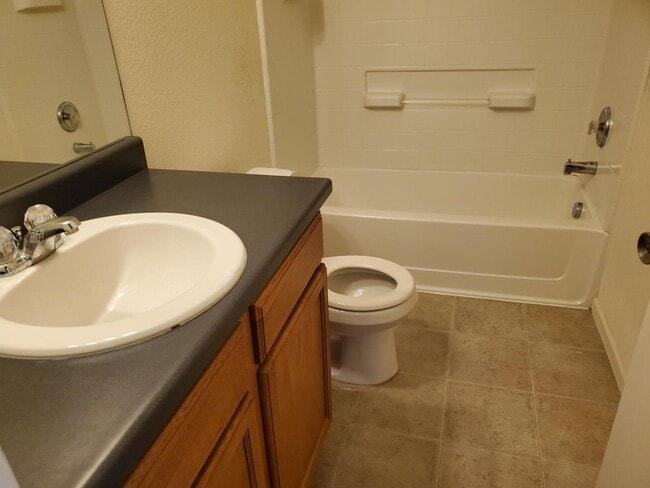 Building Photo - Tri-Level with Primary at top and 2 bedrooms on the lower level.