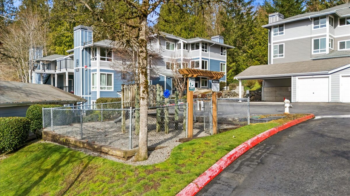 Building Photo - 3918 243rd Pl SE