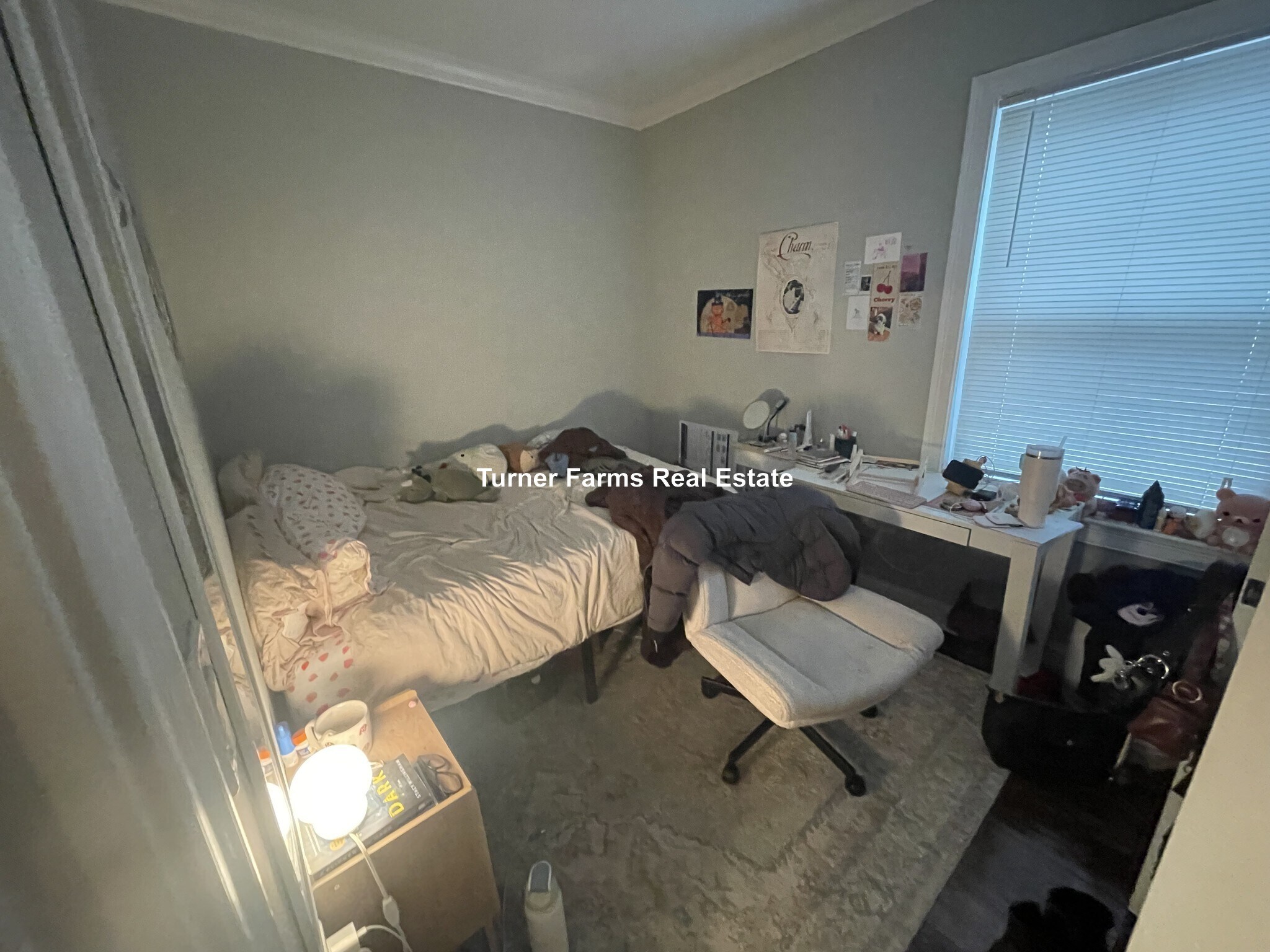 Building Photo - 47 Beech Glen St