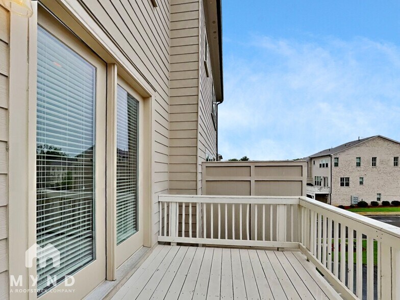 Building Photo - 4333 Water Elm Alley