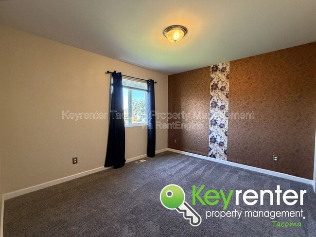 Building Photo - 403 Rudnick Ct NW