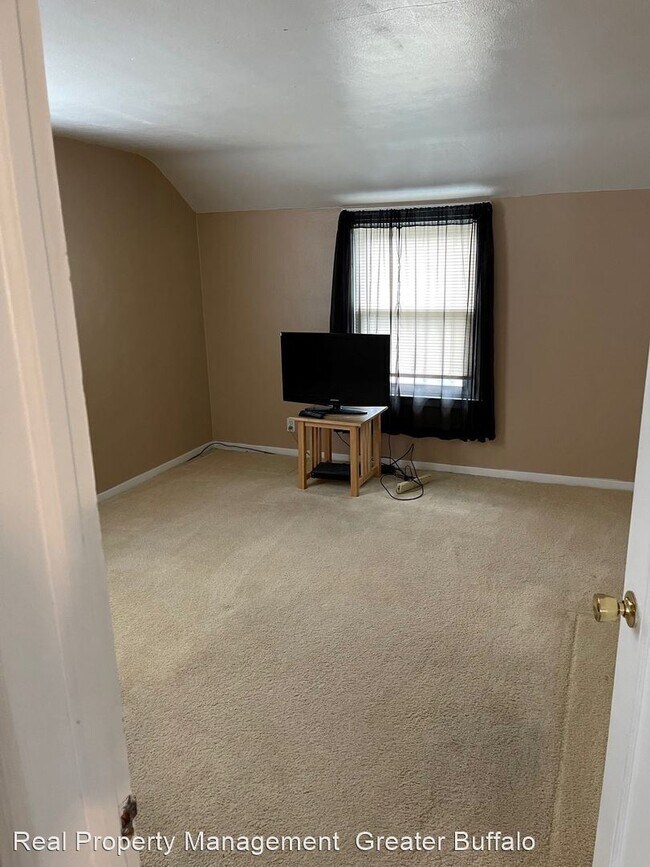 Building Photo - 2 br, 1 bath House - 28 Matthew Lane