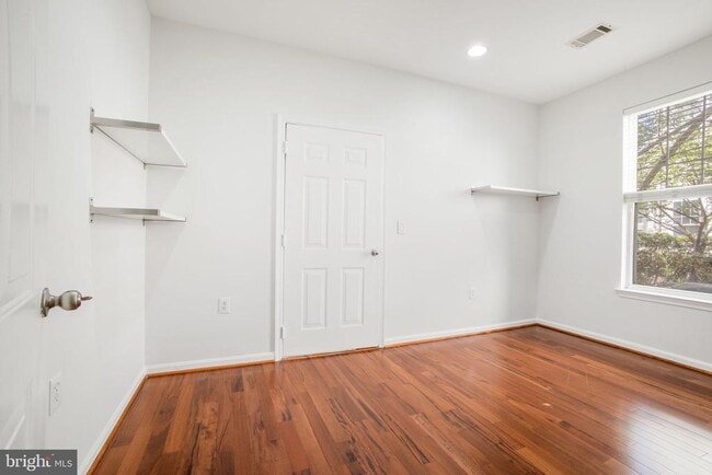 Building Photo - 11325 Aristotle Dr