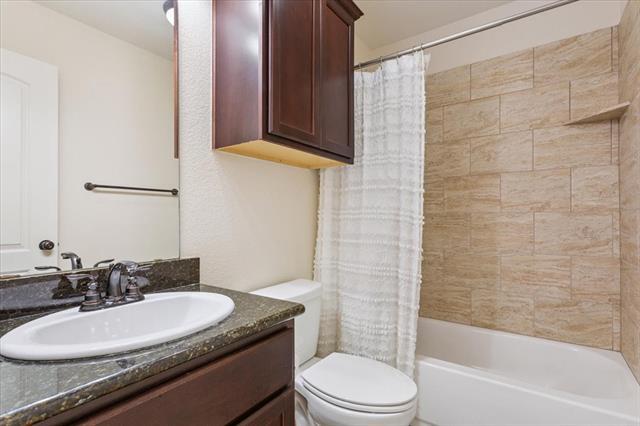 Building Photo - 10856 Burnham Dr