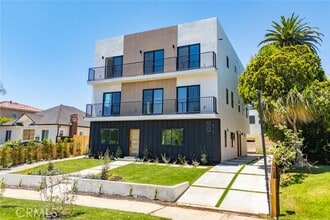 Building Photo - 1557 S Ogden Dr