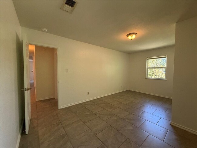 Building Photo - 801 Brushy Creek Dr