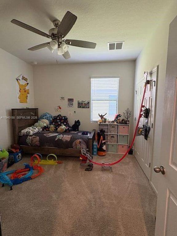 Building Photo - 571 Old Country Rd S E