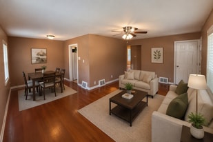 Building Photo - 9468 Kathlyn Dr