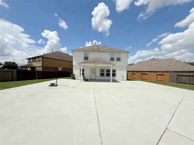 Building Photo - 18306 Fresh Air Ct