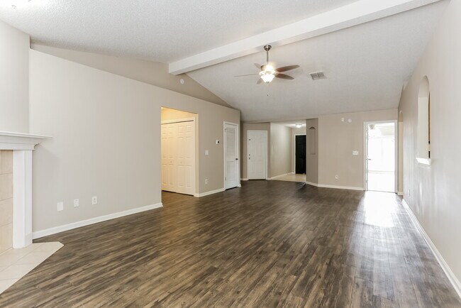 Building Photo - 2743 Cold Creek Blvd