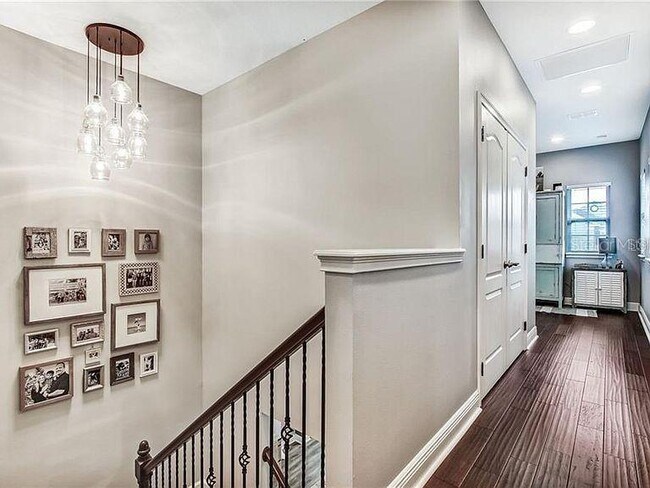 Building Photo - 7332 Colbury Ave