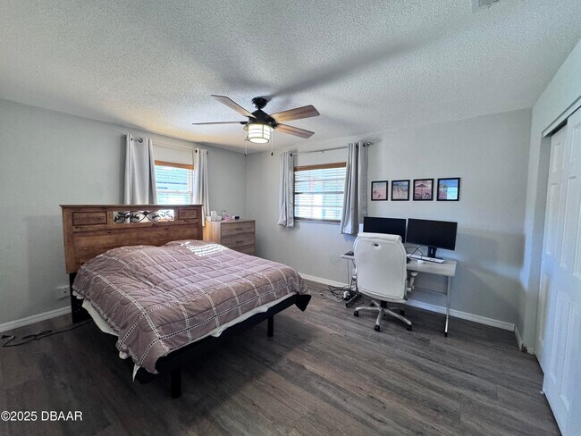 Building Photo - 6 Ocean Cir