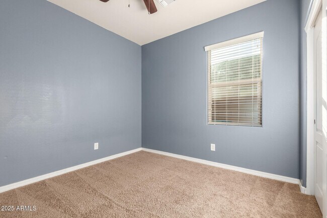 Building Photo - 10484 E Verbina Ln