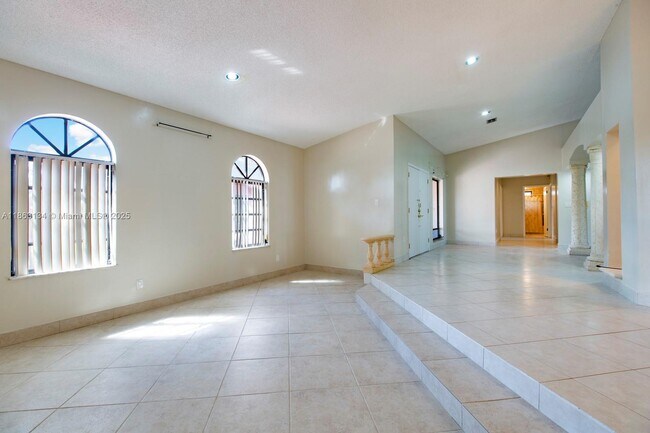Building Photo - 161 SW 129th Ave
