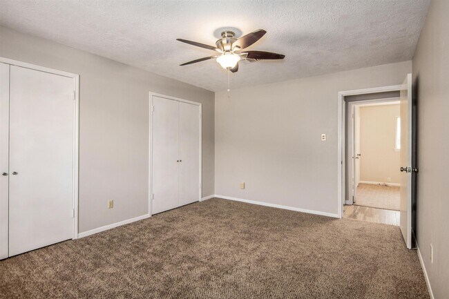 Building Photo - 4305 Fairway St