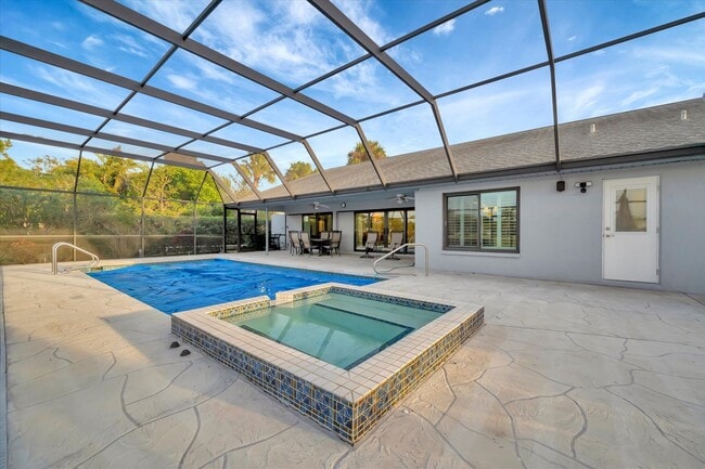 Building Photo - Furnished 3BR/3BA Home with Den, Heated Pool & Lanai in *The Meadows* Sarasota