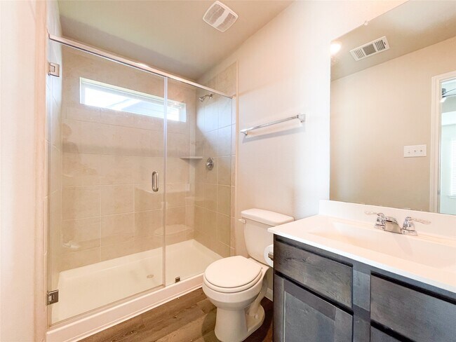 Building Photo - 6515 James Michael Dr