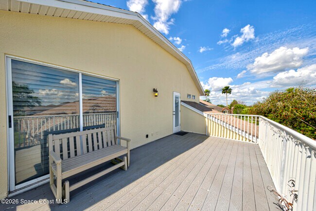 Building Photo - 1937 Golf Vista Blvd