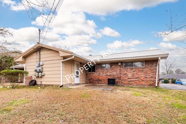 Building Photo - 4057 Arbor Pl Ln