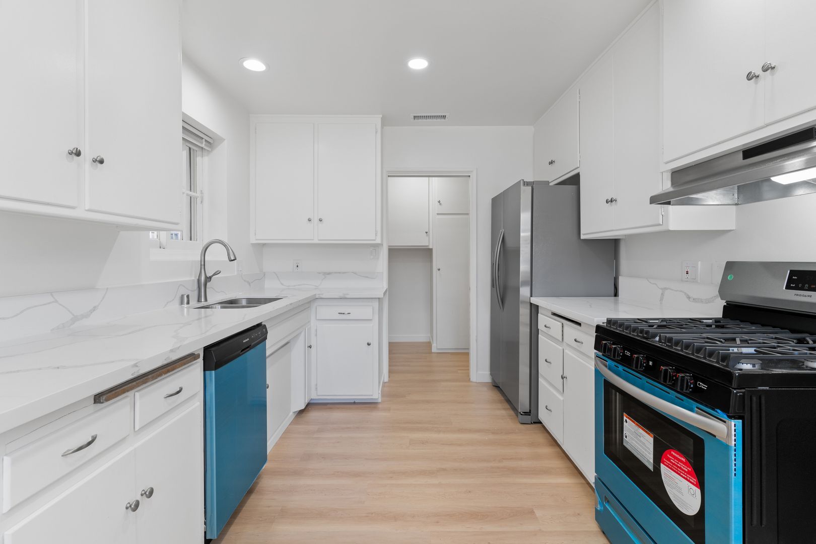 Building Photo - 237 Belmont Ave