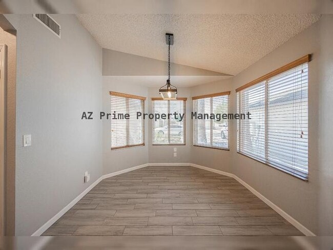 Building Photo - 8870 W Villa Rita Dr