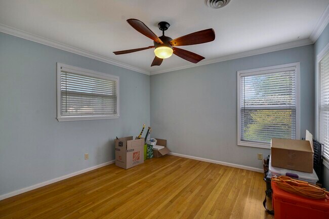 Building Photo - 134 Hiler Rd