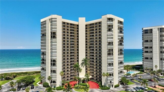 Building Photo - 9500 S Ocean Dr