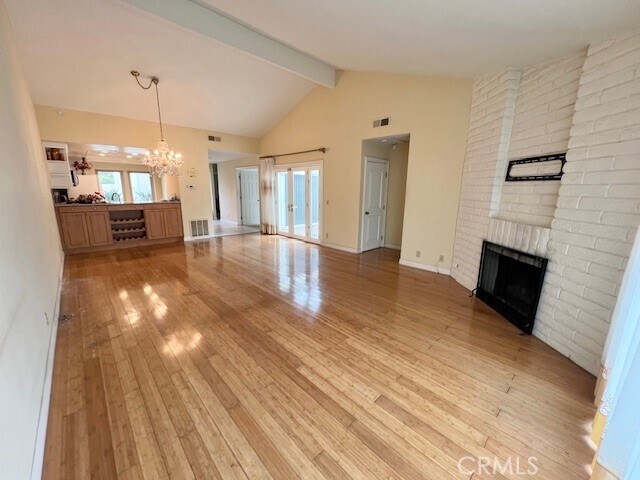 Building Photo - 15 Creekwood