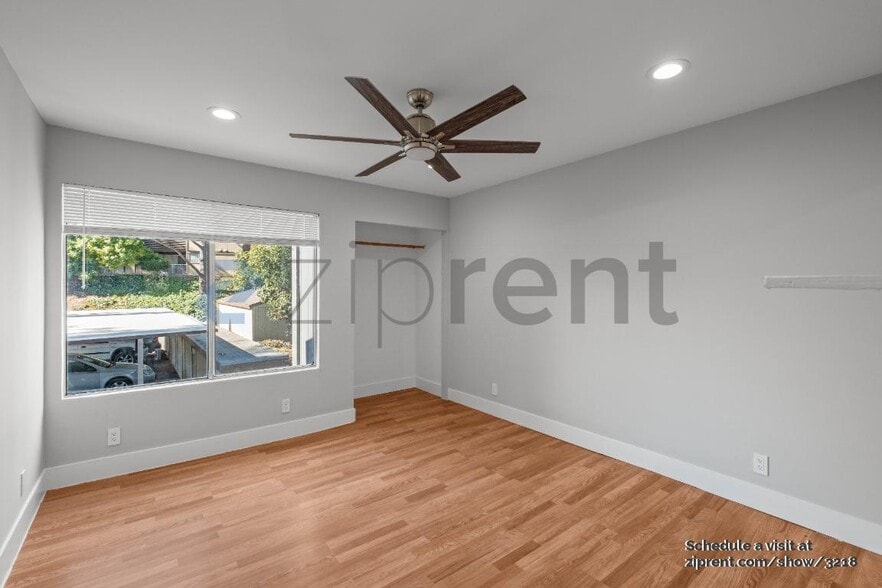 Building Photo - 355 Parkview Terrace