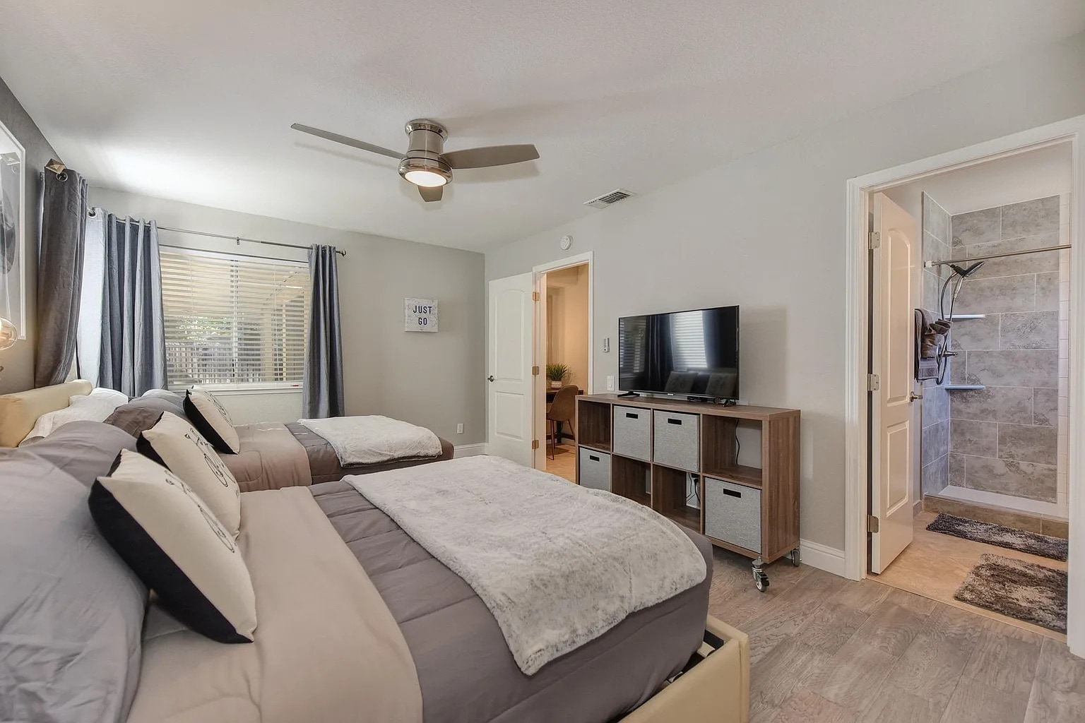 Building Photo - 5014 Linenfold Ct