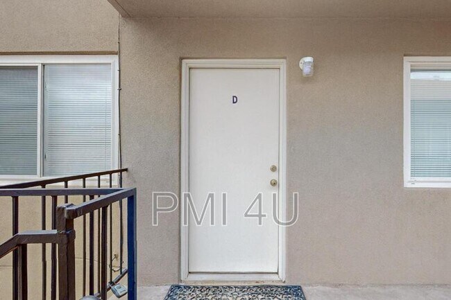 Building Photo - 233 Tennessee St NE