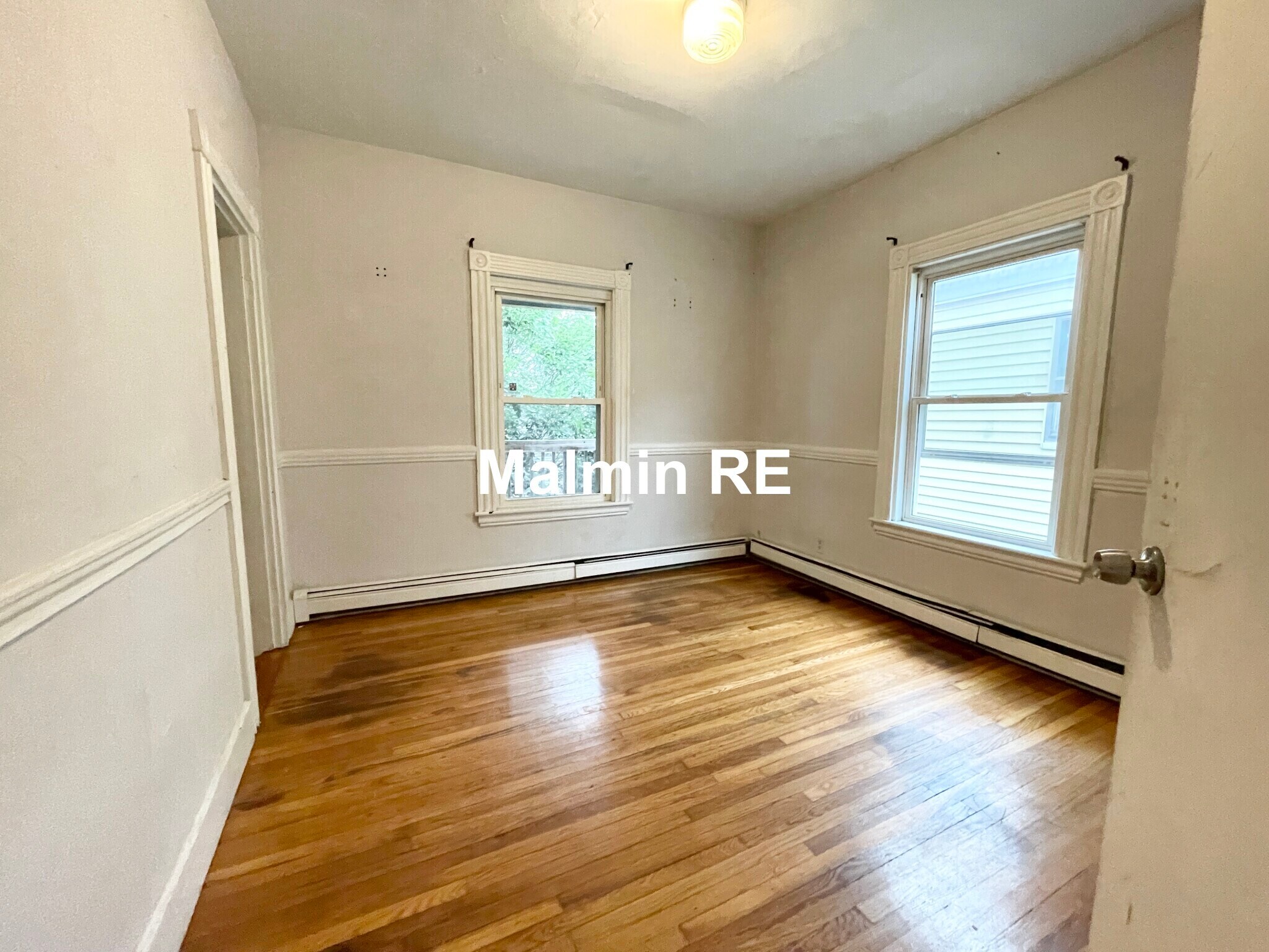 Building Photo - 61 Hillside St