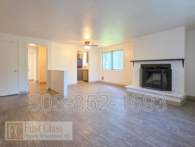 Building Photo - 2326 21st Pl