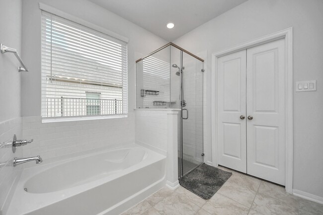 Building Photo - 1614 Sequoia Run Dr