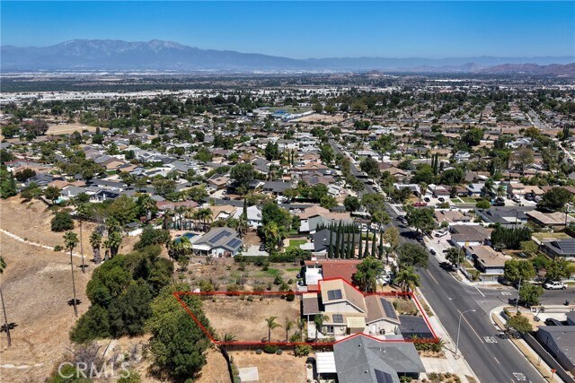 Building Photo - 1604 Avenida Del Vista