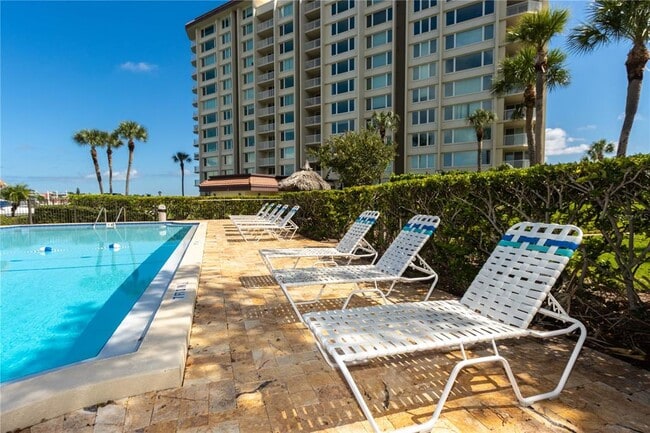 Building Photo - 700 Island Way