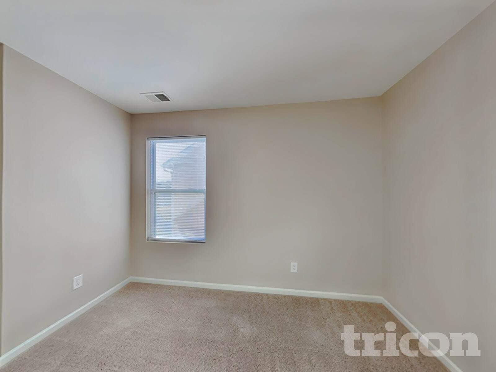 Building Photo - 519 Knothole Ln