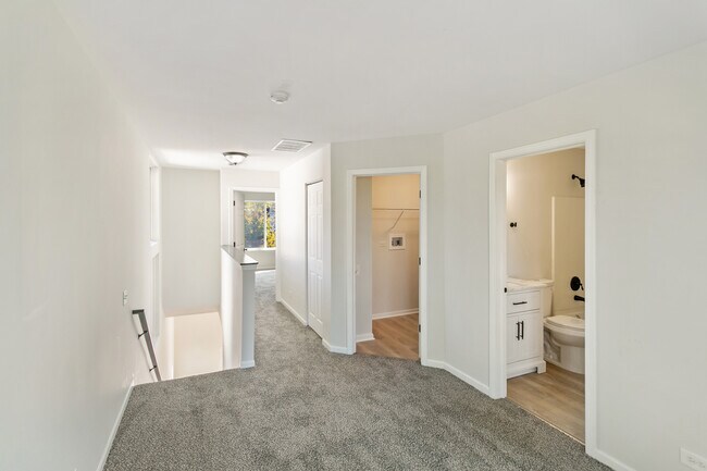 Building Photo - 2513 Arcadia Cir