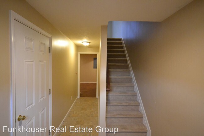 Building Photo - 3 br, 2.5 bath House - 2967 Diamond Spring Ln