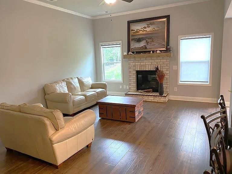 Building Photo - 6292 Gaines Ferry Rd