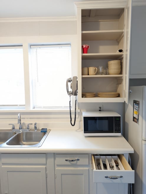 Building Photo - 5486 Broadway