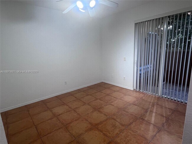 Building Photo - 2224 Anchor Ct