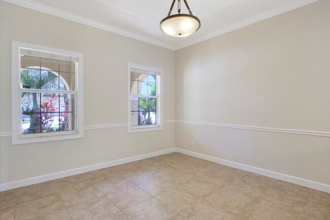Building Photo - 12101 SW Aventino Dr