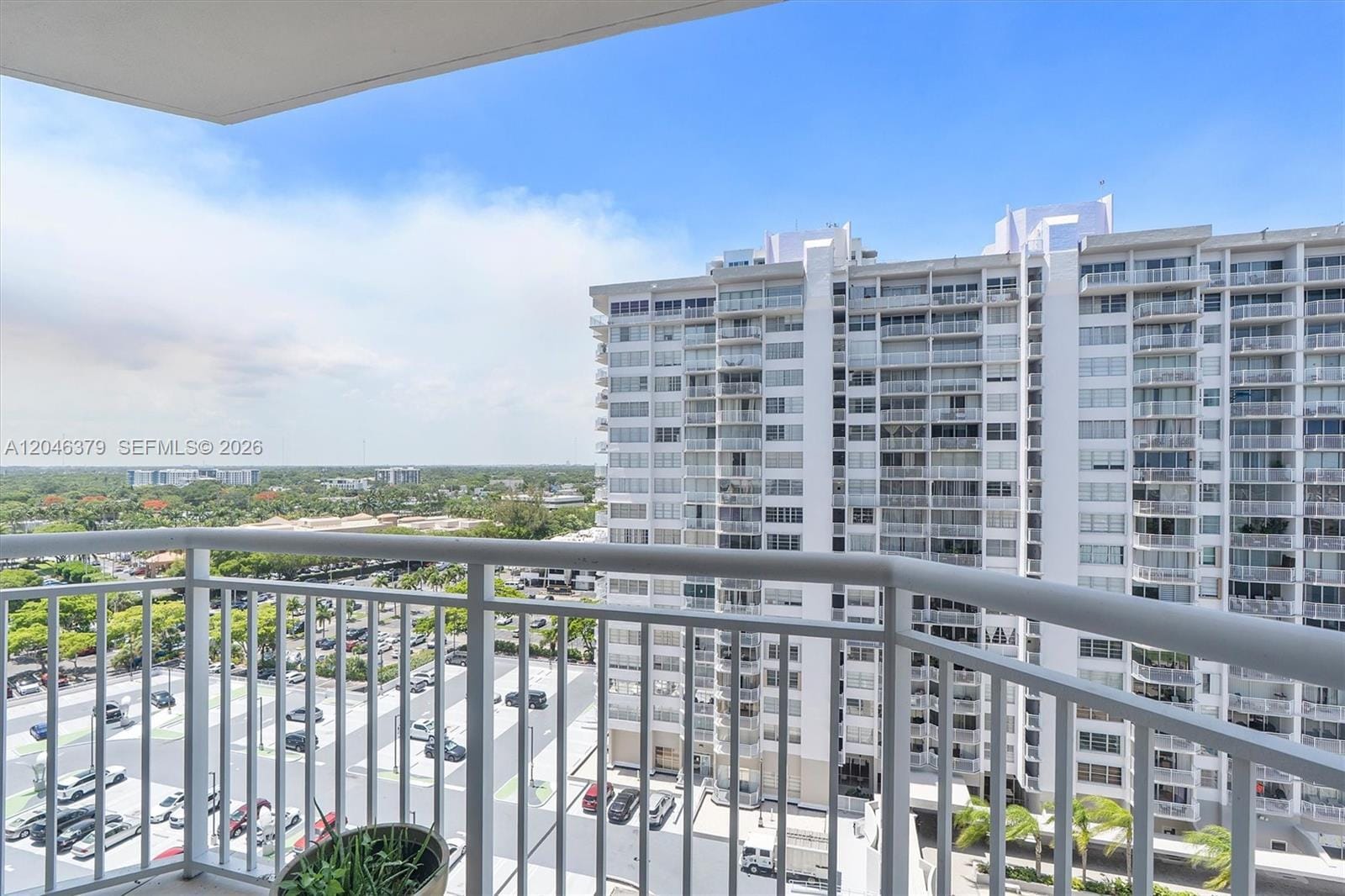 Building Photo - 18031 Biscayne Blvd