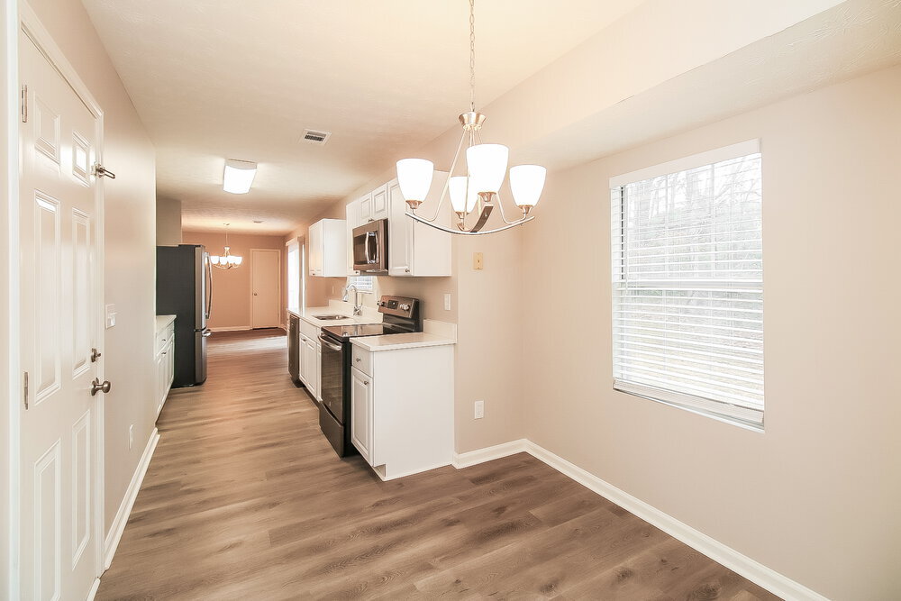 Building Photo - 5431 Staunton Way