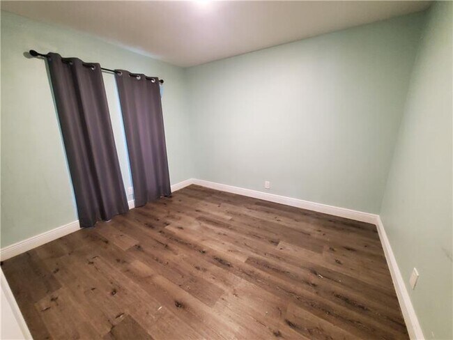 Building Photo - 4391 NW 75th Ave