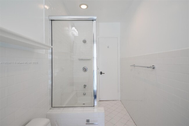 Building Photo - 3615 Riviera Ct
