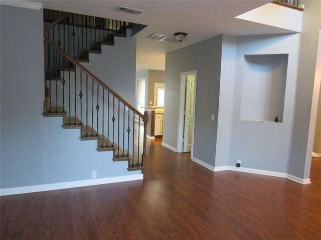 Building Photo - 7585 Ravenhill Dr