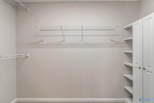 Building Photo - 114 Clover Ridge Dr